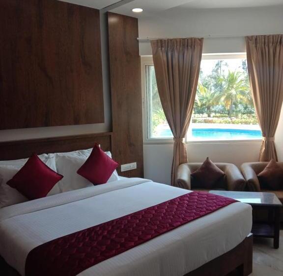 Отель Coral Beach Resort