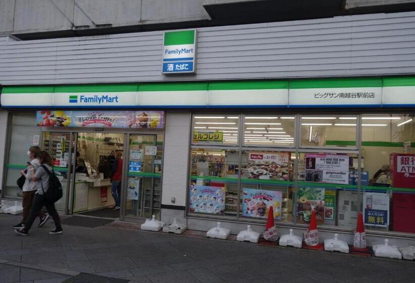 فنادق الكبسولة Taro S Hostel Minami Koshigaya