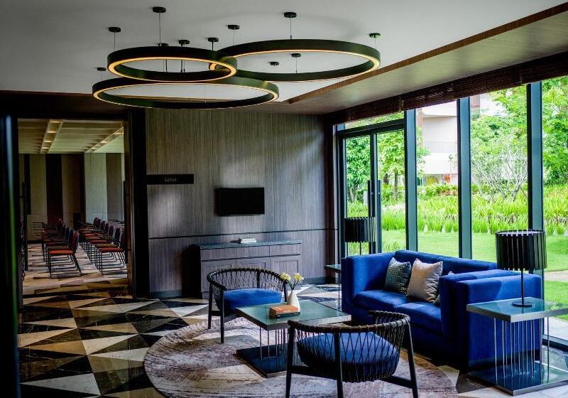 هتل Crowne Plaza Phu Quoc Starbay, An Ihg