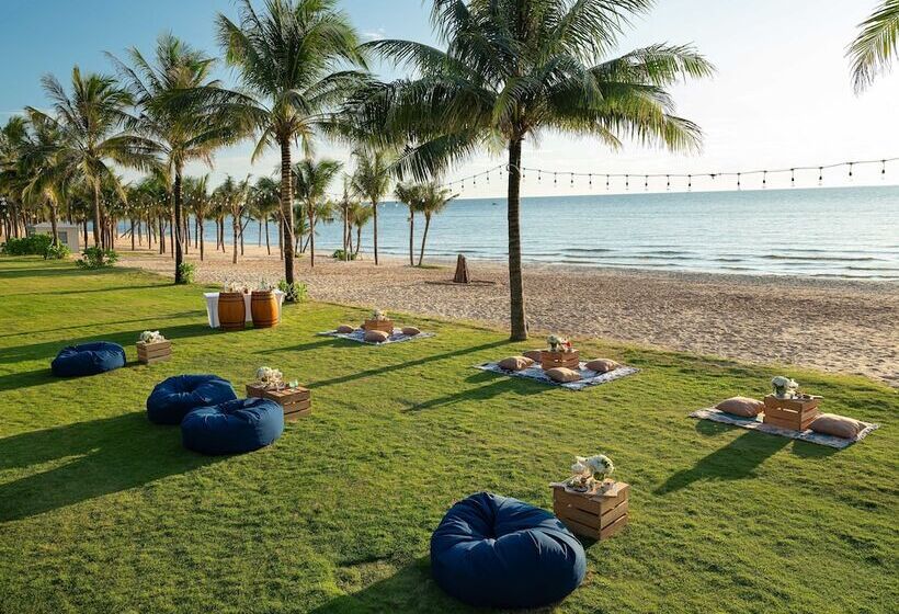 هتل Crowne Plaza Phu Quoc Starbay, An Ihg