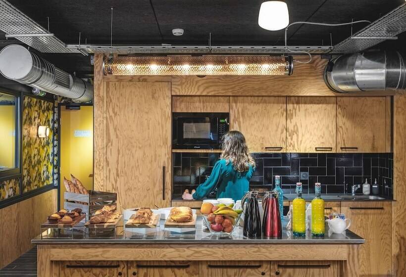 호텔 Eklo Marne La Vallee