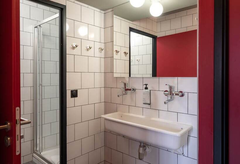 호텔 Eklo Marne La Vallee