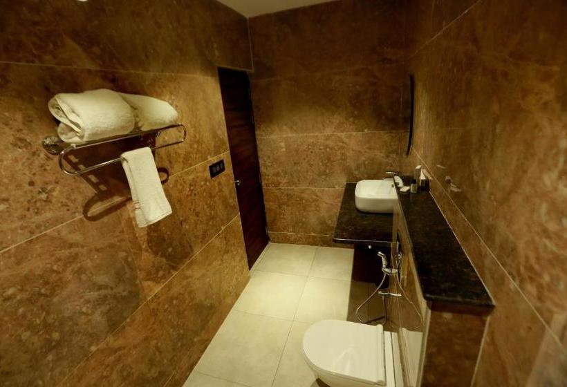 Fabhotel Prime Red Velvet Zirakpur