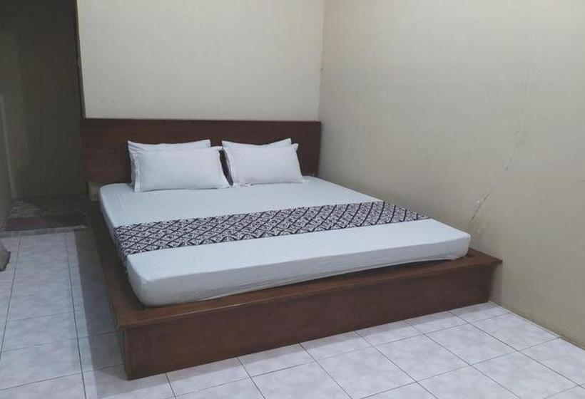 ホテル Griya Borobudur Homestay Syariah Magelang Redpartner