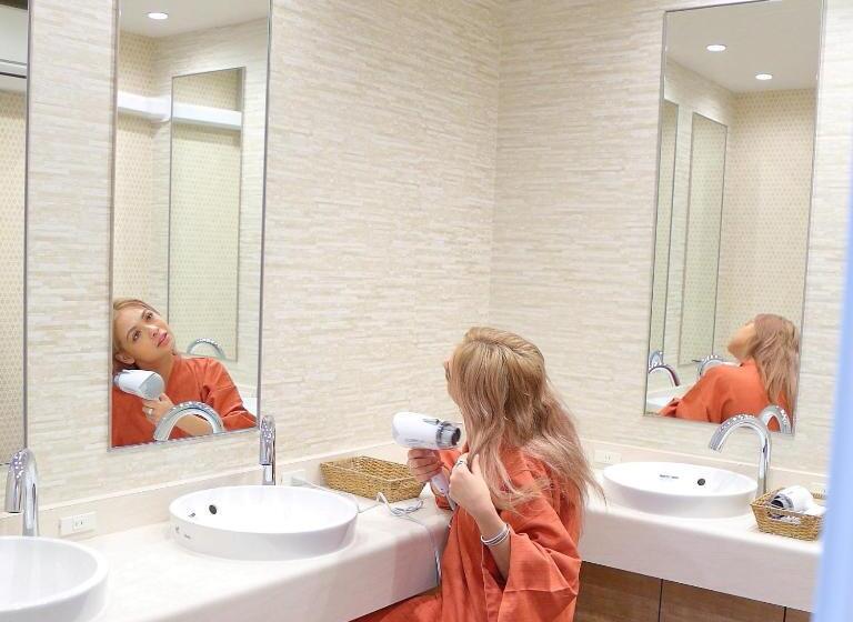 هتل Hatago Coedoya