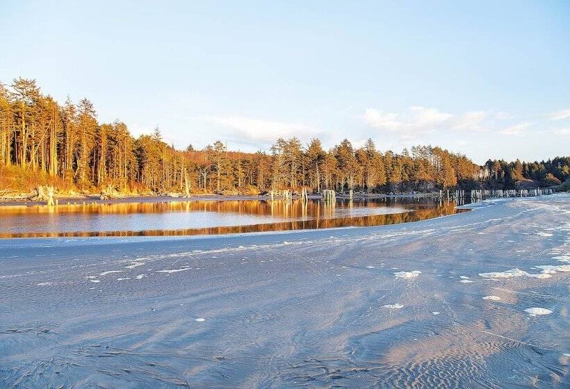 فندق Hi Tide Resort