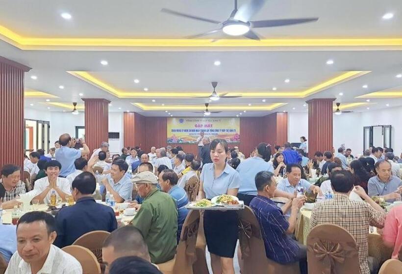 Hon Ngu Hotel Cua Lo Beach