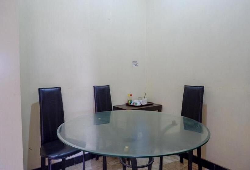 호텔 Koolkost Near Kawasan Simpang Lima Semarang