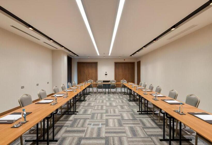 Отель Limak Skopje Luxury