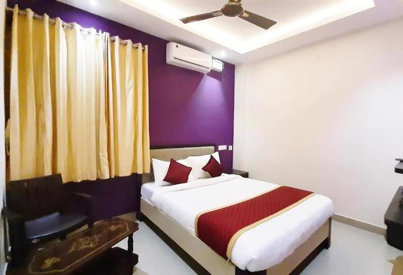 Отель Naadi Stayinn By Abedrooms