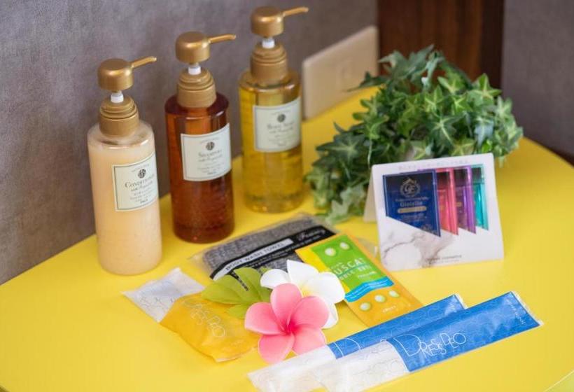 فندق Naha Crystal