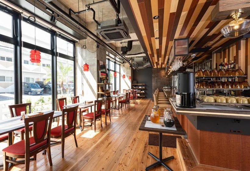 فندق Naha Crystal