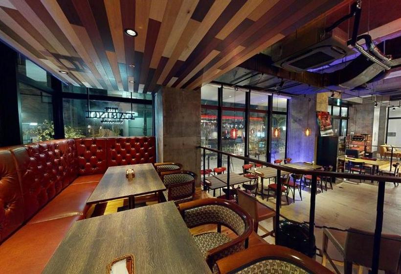 فندق Naha Crystal