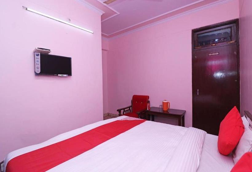 酒店 Oyo 28299 Kothiwal