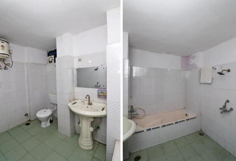 酒店 Oyo 28299 Kothiwal