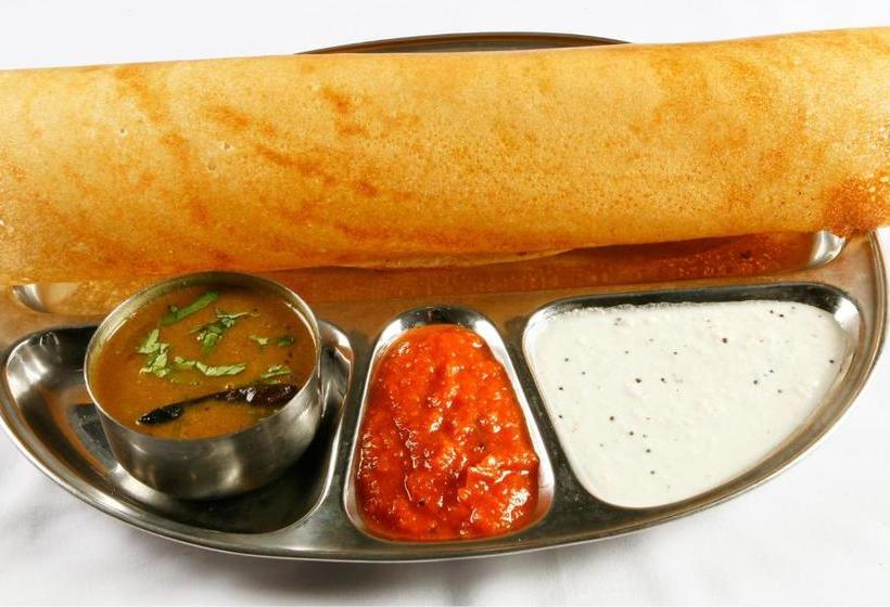 Отель Oyo 38562 Delma Residency