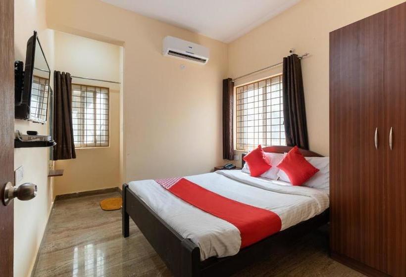 Hotel Oyo 71638 Nk Boarding And Lodging