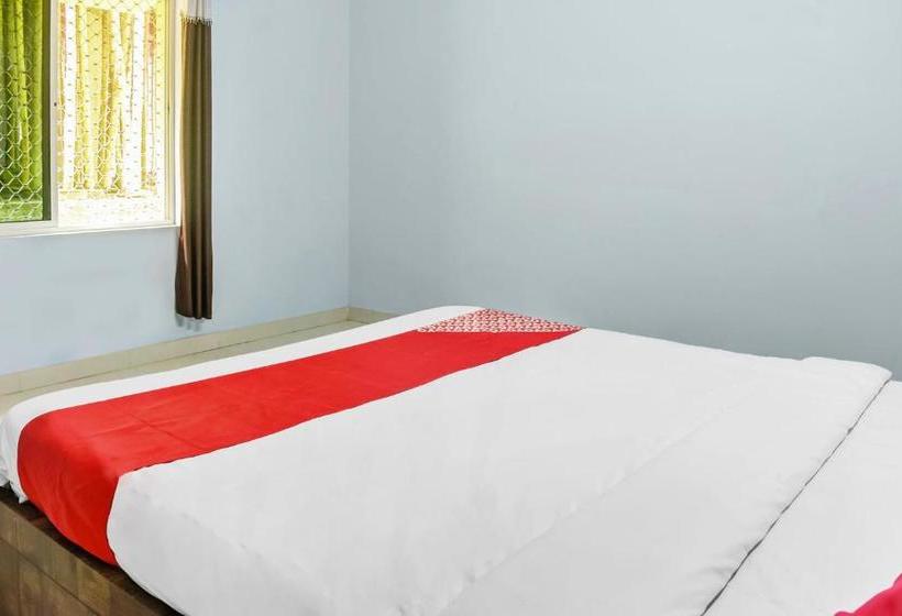 Отель Oyo 77401 Secluded Stays