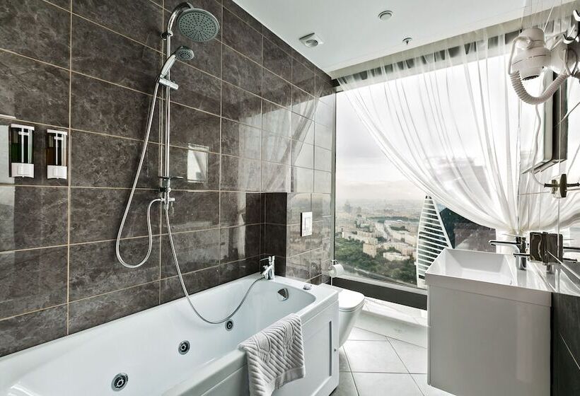 בית מלון כפרי Panorama City Federation