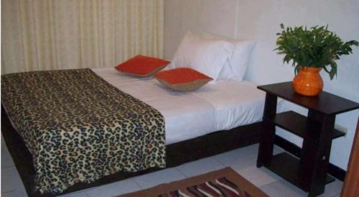 Отель Salamandra Tunja