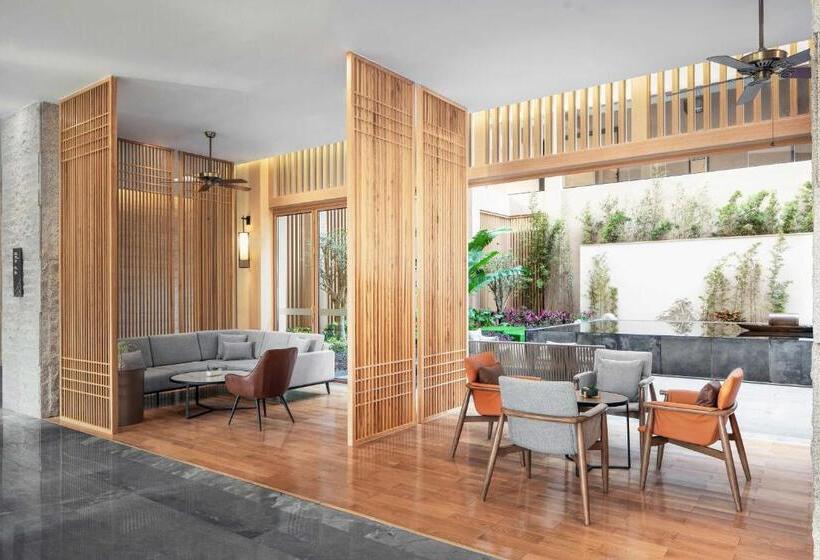 ホテル Sheraton Maoming Romantic Beach Resort