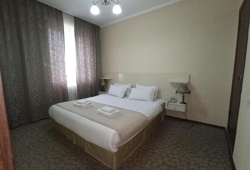 هتل Silk Way Boutique