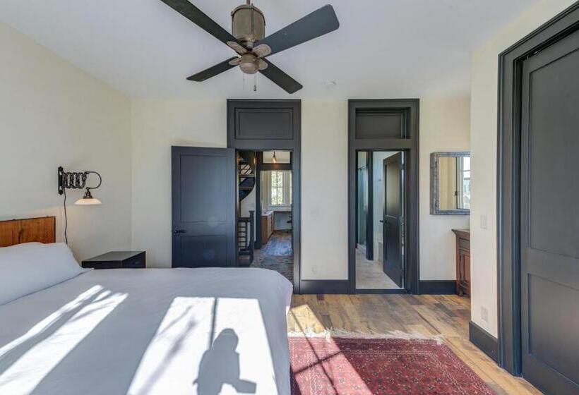 فندق South Main Residences By Surf