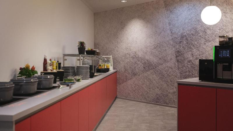 Otel Holiday Inn   The Niu, Form Stuttgart Feuerbach, An Ihg