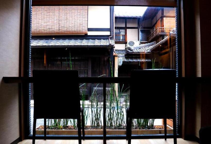 هتل Traveling Bridge Nijojo