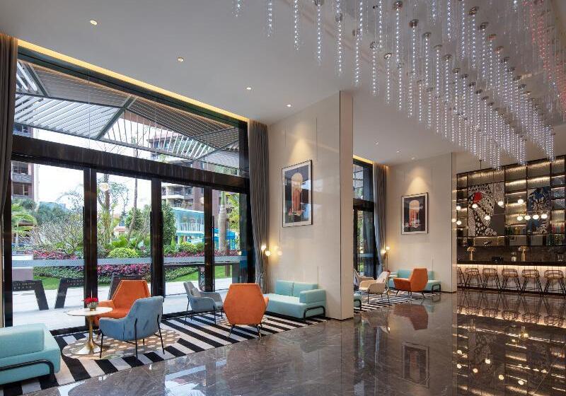 هتل Wingate By Wyndham Xishuangbanna