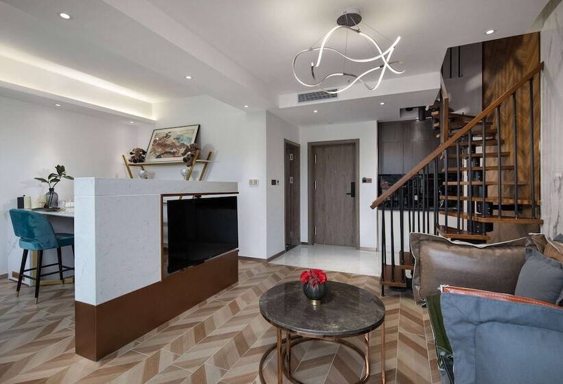 Отель Wingate By Wyndham Xishuangbanna