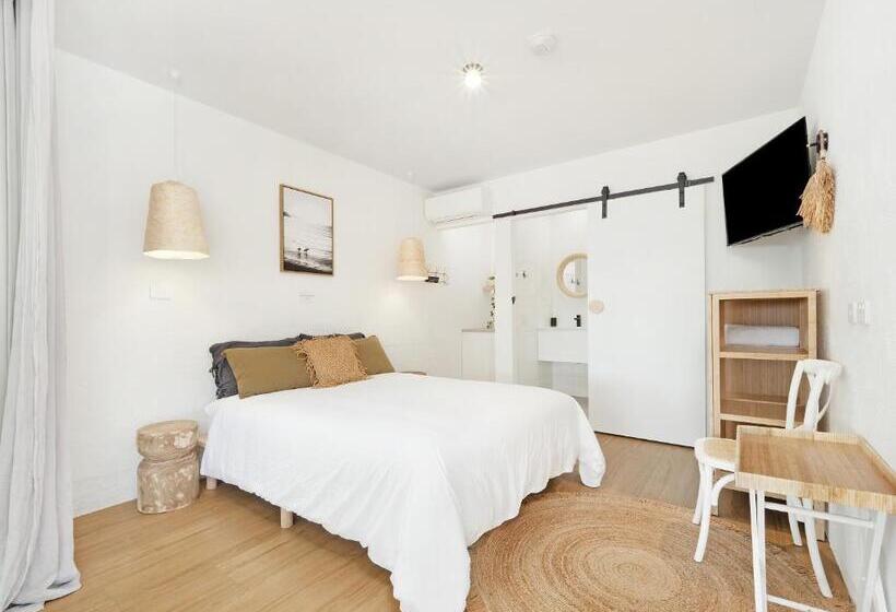 モーテル The Beach Rooms
