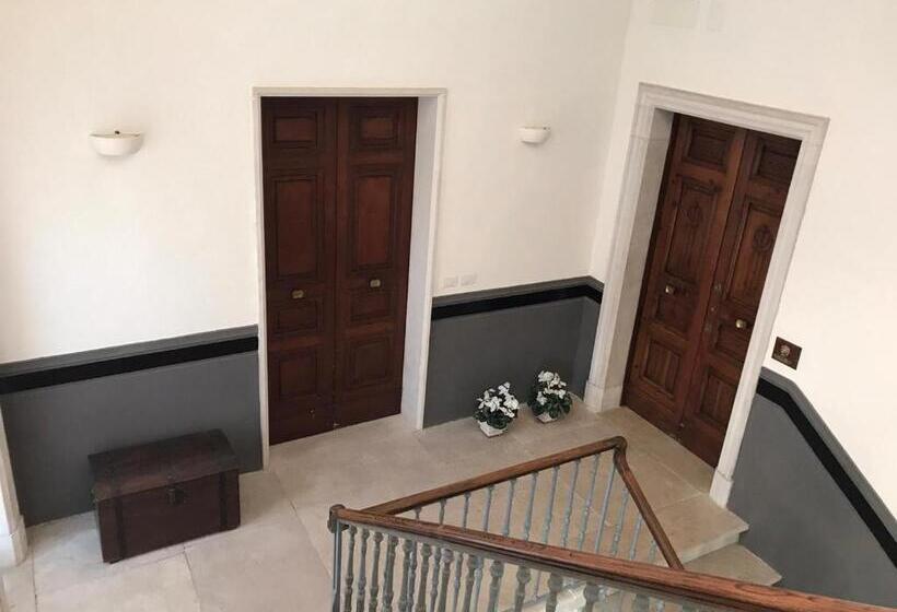 Palazzo Romanelli B&b