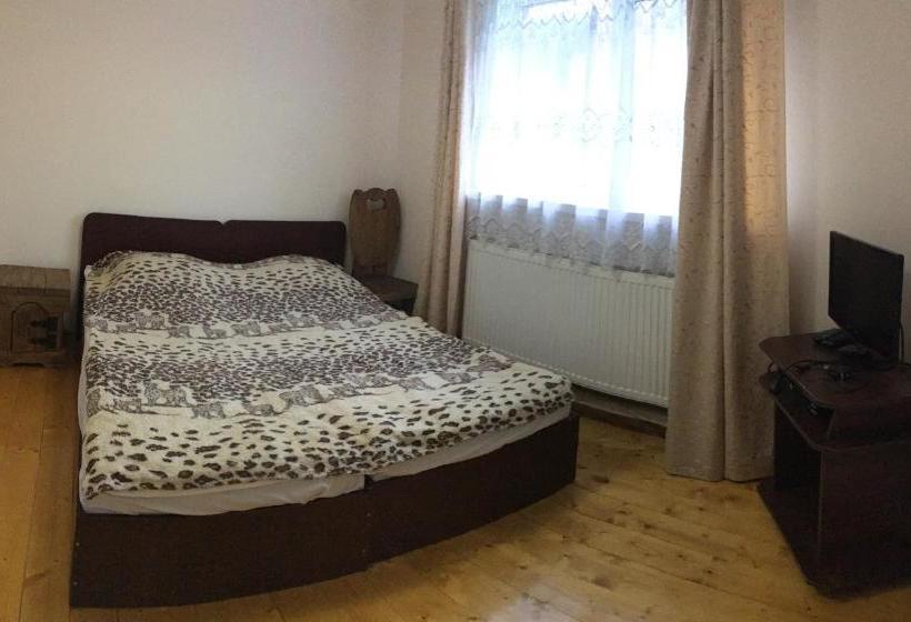 Majatalo барви карпат