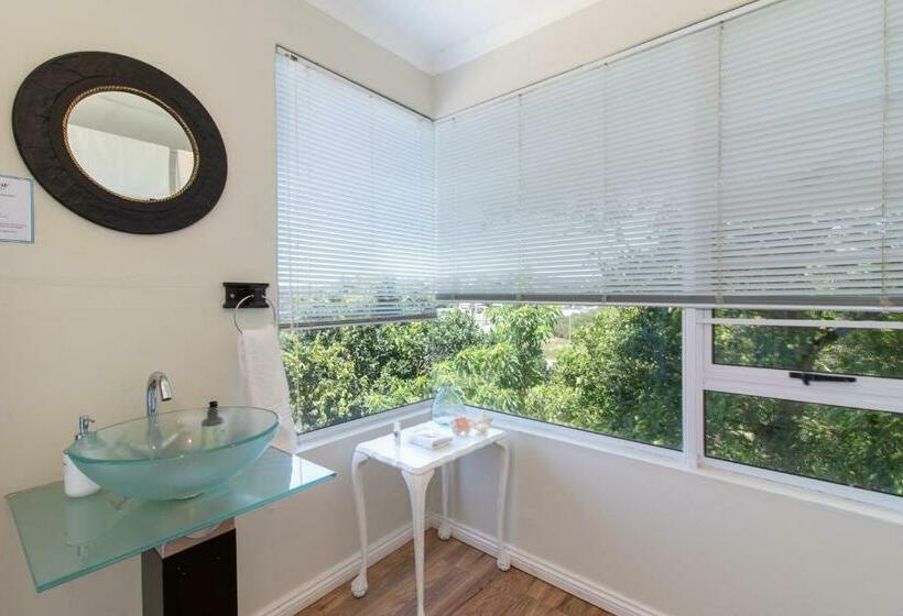 بنسيون Alfred View