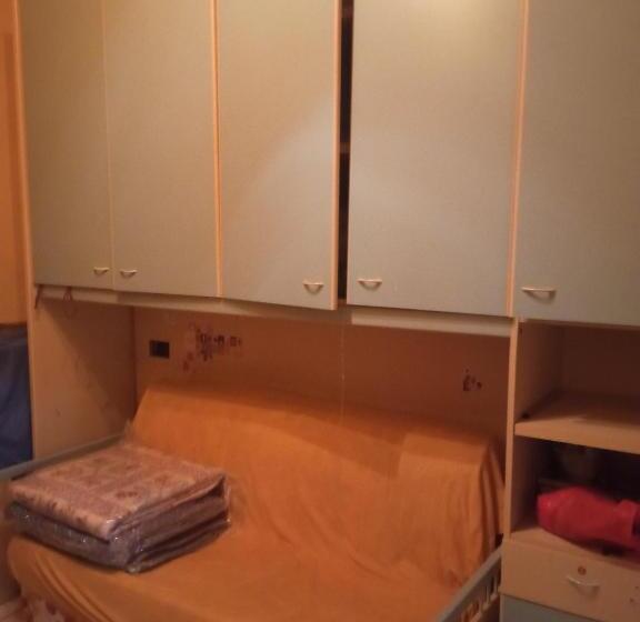 פנסיון Casa Garage