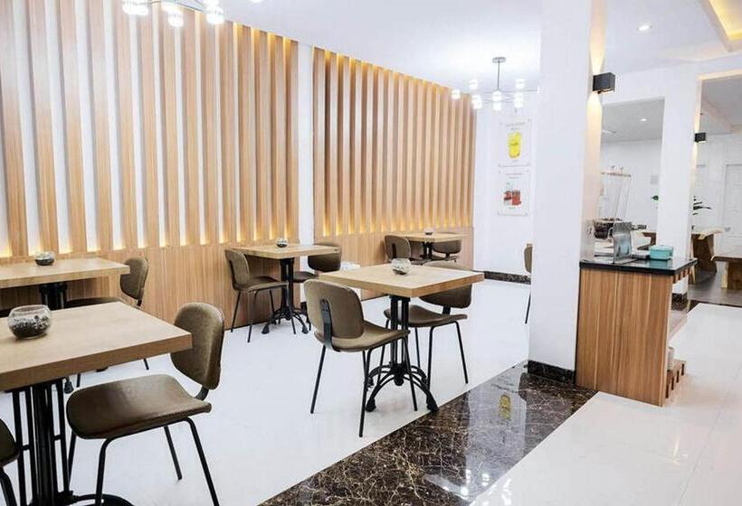 Пансион Reddoorz Plus Syariah Near Museum Lampung