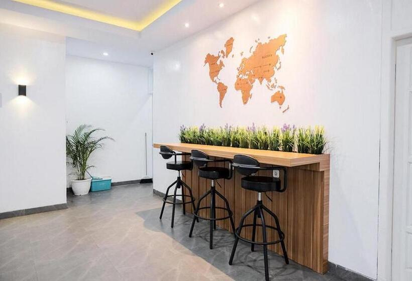 Пансион Reddoorz Plus Syariah Near Museum Lampung