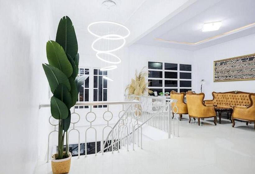 Пансион Reddoorz Plus Syariah Near Museum Lampung