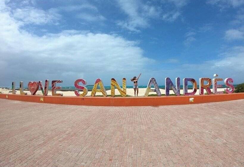 پانسیون Room In Apartment   Green Sea Villa Helen Inn Located At Kilometer 4 Circunvalar