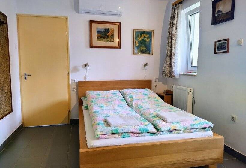 פנסיון Wine And Relax In Wineregion 1751