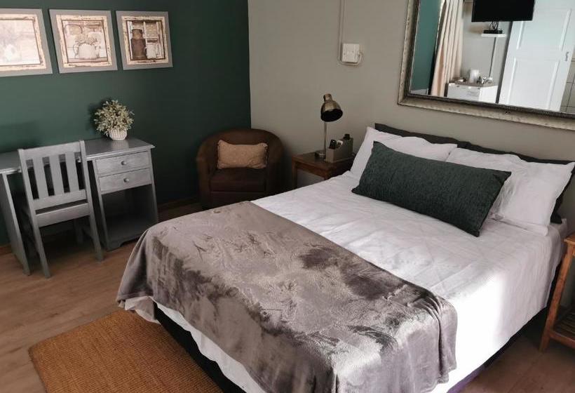 פנסיון Stay@sparks Guesthouse