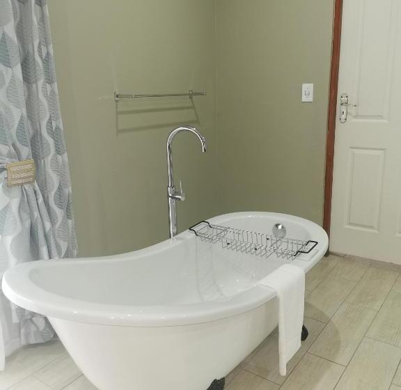 بنسيون The Daughters Guest House