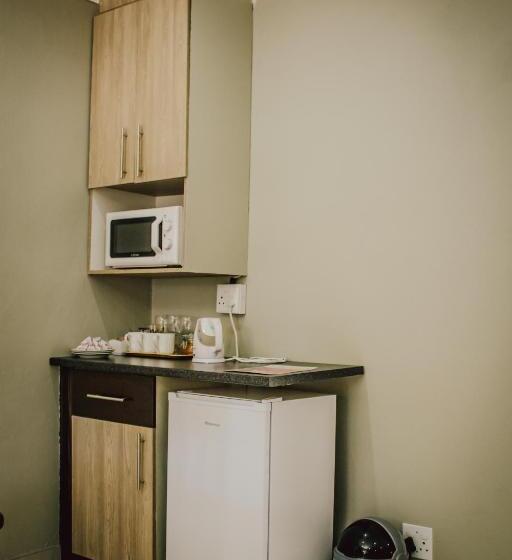 بنسيون The Daughters Guest House