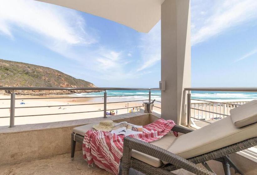 بنسيون Waves Of Grace Seafront Villa