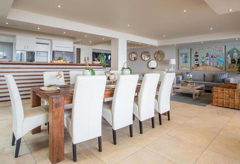 بنسيون Waves Of Grace Seafront Villa