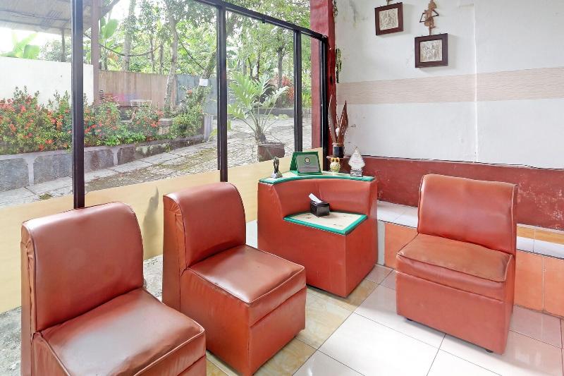 Reddoorz At Hotel Pakem Sari Kaliurang