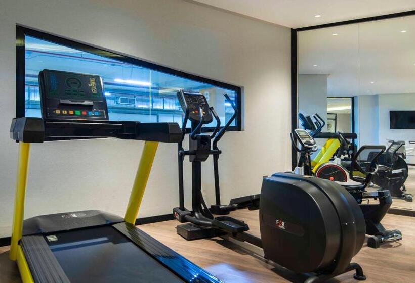 Waw Hotel Suites King Abdullah District