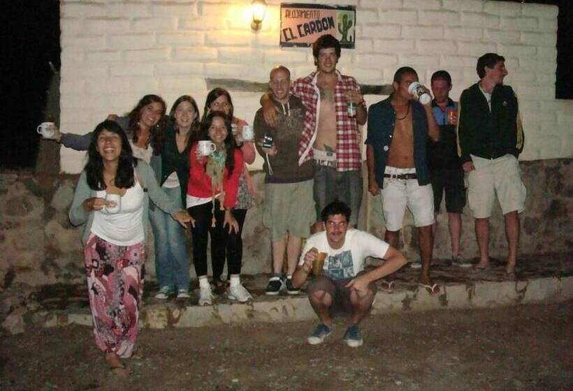 فندق صغير Alojamiento El Cardon Tilcara