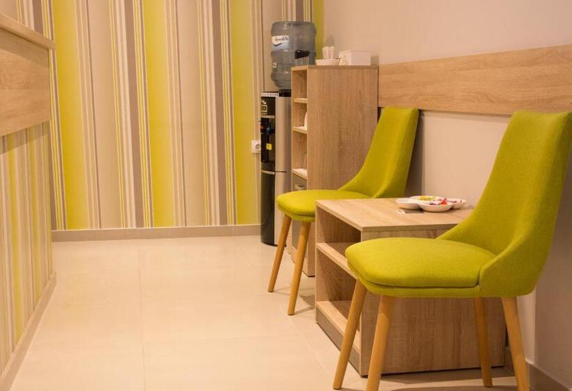 هاستل Centar Lux 2